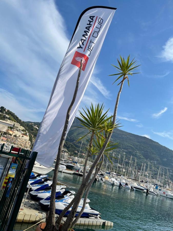 Location Saisonniere Menton 220 M Des Plages Buitenkant foto